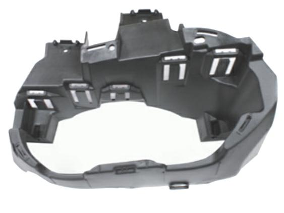 Articolo 1GZV2 - SUPP CORNICE MARMITTA SX MERCED CLA C118-X118 SHOOTINGBRAKE 23>